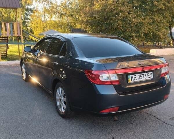 Сірий Шевроле Епіка, об'ємом двигуна 2 л та пробігом 190 тис. км за 5890 $, фото 3 на Automoto.ua