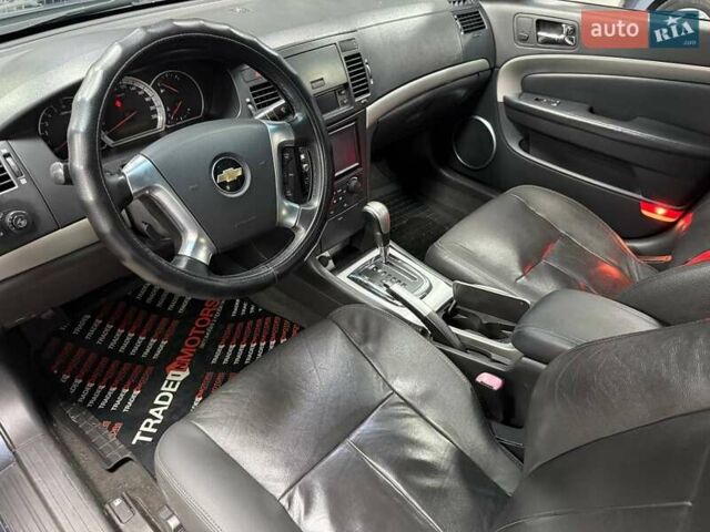 Серый Шевроле Эпика, объемом двигателя 2.5 л и пробегом 311 тыс. км за 4990 $, фото 23 на Automoto.ua