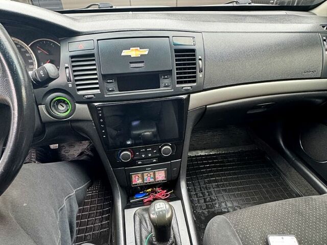 Серый Шевроле Эпика, объемом двигателя 2 л и пробегом 252 тыс. км за 3800 $, фото 7 на Automoto.ua