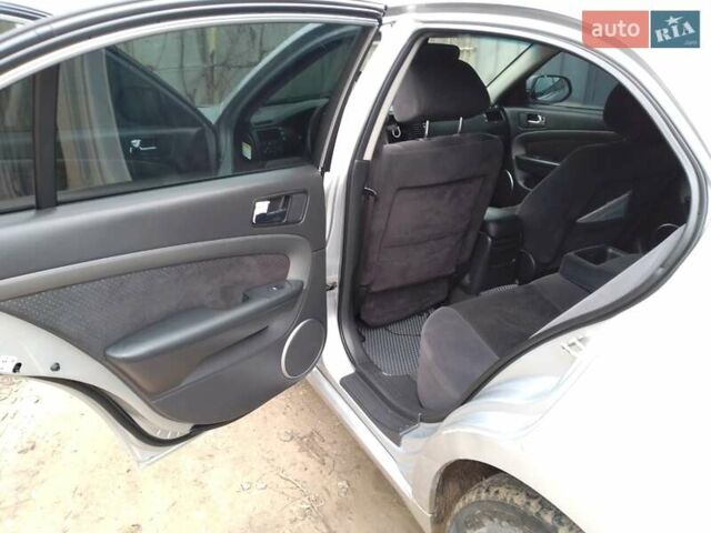 Серый Шевроле Эпика, объемом двигателя 2 л и пробегом 160 тыс. км за 6000 $, фото 7 на Automoto.ua