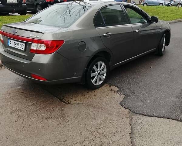 Серый Шевроле Эпика, объемом двигателя 2.49 л и пробегом 200 тыс. км за 3300 $, фото 5 на Automoto.ua