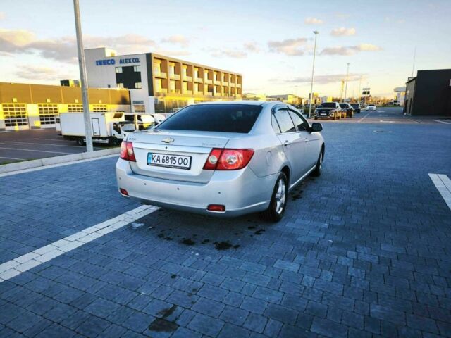 Сірий Шевроле Епіка, об'ємом двигуна 2 л та пробігом 209 тис. км за 6200 $, фото 10 на Automoto.ua