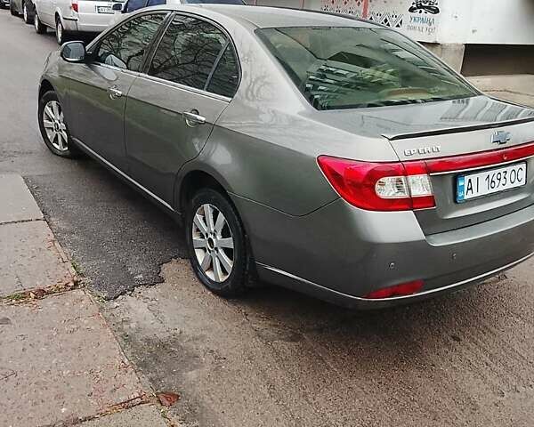 Серый Шевроле Эпика, объемом двигателя 2.49 л и пробегом 200 тыс. км за 3300 $, фото 3 на Automoto.ua