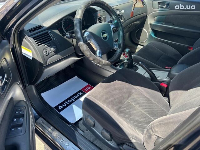Серый Шевроле Эпика, объемом двигателя 2 л и пробегом 208 тыс. км за 4990 $, фото 13 на Automoto.ua
