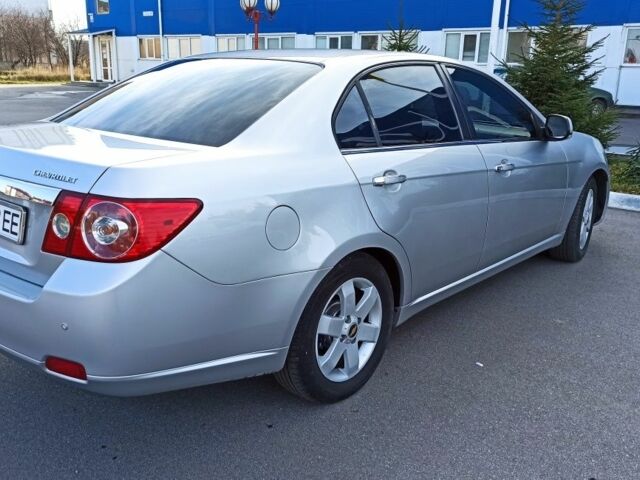 Серый Шевроле Эпика, объемом двигателя 2.5 л и пробегом 224 тыс. км за 5200 $, фото 2 на Automoto.ua