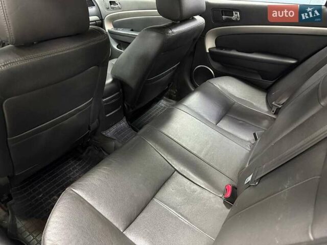 Серый Шевроле Эпика, объемом двигателя 2.5 л и пробегом 311 тыс. км за 4490 $, фото 26 на Automoto.ua