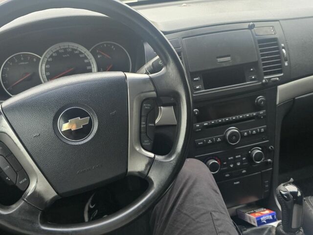 Сірий Шевроле Епіка, об'ємом двигуна 2 л та пробігом 345 тис. км за 4300 $, фото 6 на Automoto.ua