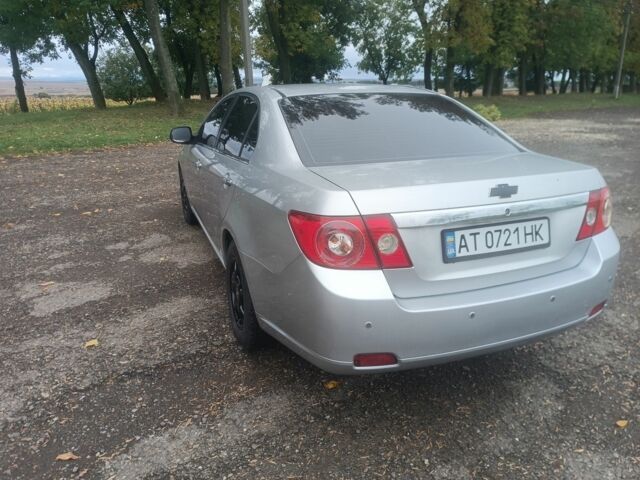 Серый Шевроле Эпика, объемом двигателя 2 л и пробегом 390 тыс. км за 4800 $, фото 6 на Automoto.ua