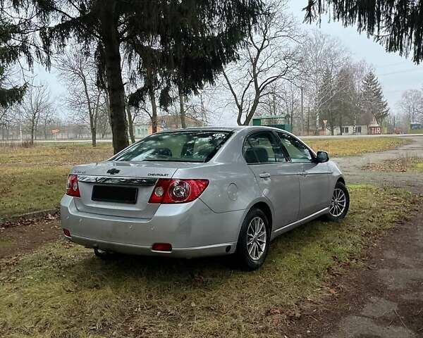 Серый Шевроле Эпика, объемом двигателя 2 л и пробегом 179 тыс. км за 5000 $, фото 4 на Automoto.ua