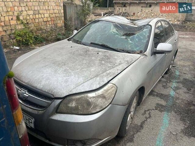 Серый Шевроле Эпика, объемом двигателя 2 л и пробегом 300 тыс. км за 1200 $, фото 2 на Automoto.ua