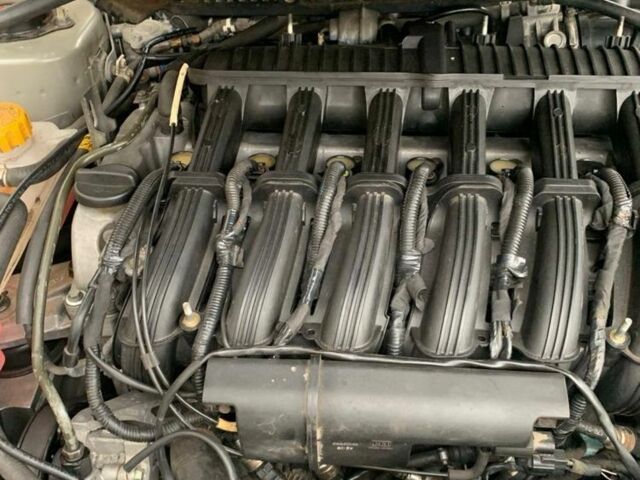 Серый Шевроле Эпика, объемом двигателя 2.5 л и пробегом 220 тыс. км за 5500 $, фото 9 на Automoto.ua