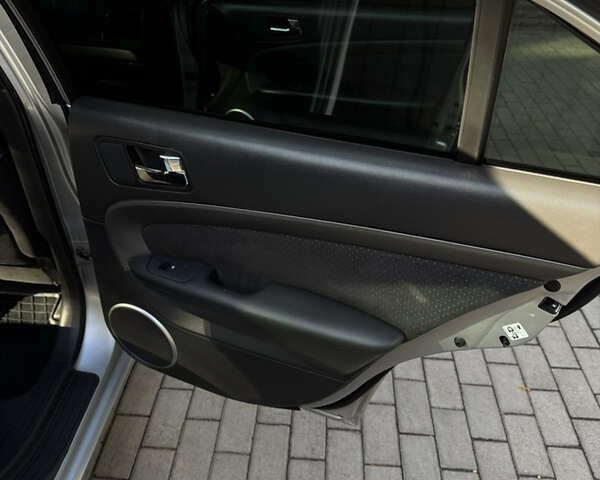 Шевроле Эпика 2008 в Кривом Роге на Automoto.ua Серый Шевроле Эпика, объемом двигателя 1.99 л и пробегом 170 тыс. км за 6200 $, фото 13 на Automoto.ua