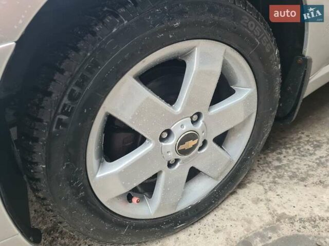 Серый Шевроле Эпика, объемом двигателя 2 л и пробегом 60 тыс. км за 6200 $, фото 8 на Automoto.ua