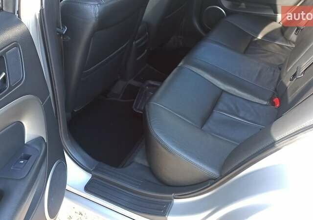 Серый Шевроле Эпика, объемом двигателя 2.5 л и пробегом 224 тыс. км за 5200 $, фото 4 на Automoto.ua