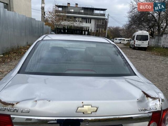 Серый Шевроле Эпика, объемом двигателя 2 л и пробегом 158 тыс. км за 2900 $, фото 5 на Automoto.ua