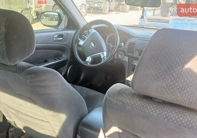 Серый Шевроле Эпика, объемом двигателя 0 л и пробегом 215 тыс. км за 4500 $, фото 6 на Automoto.ua