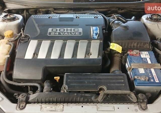 Серый Шевроле Эпика, объемом двигателя 0 л и пробегом 215 тыс. км за 4500 $, фото 8 на Automoto.ua