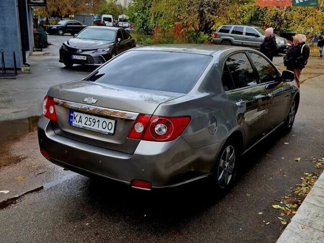 Шевроле Епіка 2008 у Броварах на Automoto.ua Сірий Шевроле Епіка, об'ємом двигуна 2.5 л та пробігом 285 тис. км за 4500 $, фото 4 на Automoto.ua