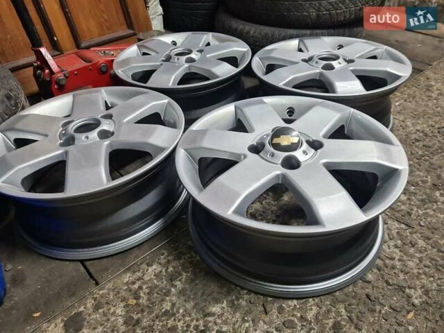 Серый Шевроле Эпика, объемом двигателя 2 л и пробегом 60 тыс. км за 6200 $, фото 20 на Automoto.ua