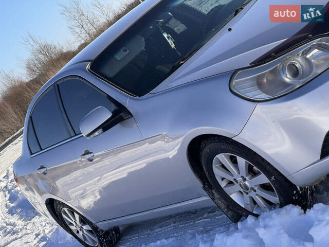 Сірий Шевроле Епіка, об'ємом двигуна 1.99 л та пробігом 260 тис. км за 5699 $, фото 25 на Automoto.ua