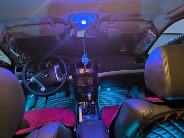 Шевроле Эпика 2009 в Харькове на Automoto.ua Серый Шевроле Эпика, объемом двигателя 2.5 л и пробегом 260 тыс. км за 7000 $, фото 12 на Automoto.ua