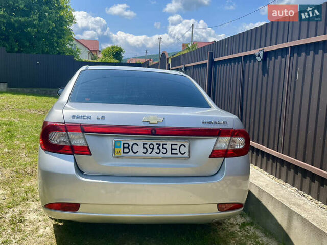 Сірий Шевроле Епіка, об'ємом двигуна 2 л та пробігом 260 тис. км за 4800 $, фото 6 на Automoto.ua