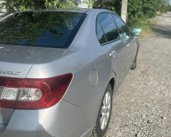 Сірий Шевроле Епіка, об'ємом двигуна 2 л та пробігом 97 тис. км за 5300 $, фото 9 на Automoto.ua