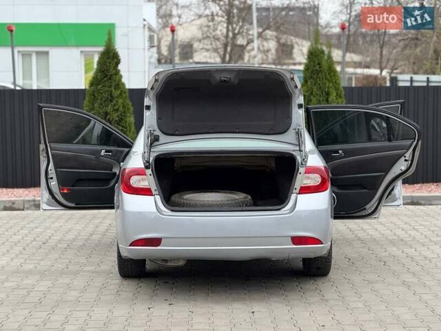 Серый Шевроле Эпика, объемом двигателя 1.99 л и пробегом 253 тыс. км за 4999 $, фото 15 на Automoto.ua