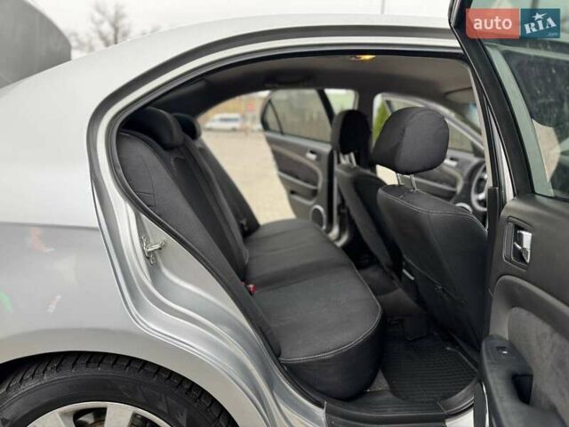 Серый Шевроле Эпика, объемом двигателя 1.99 л и пробегом 253 тыс. км за 4999 $, фото 32 на Automoto.ua