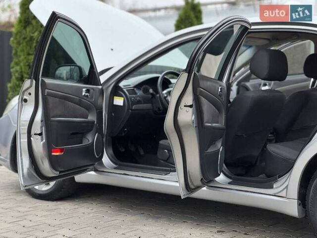 Серый Шевроле Эпика, объемом двигателя 1.99 л и пробегом 253 тыс. км за 4999 $, фото 19 на Automoto.ua