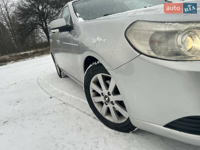 Сірий Шевроле Епіка, об'ємом двигуна 2.49 л та пробігом 141 тис. км за 6250 $, фото 9 на Automoto.ua