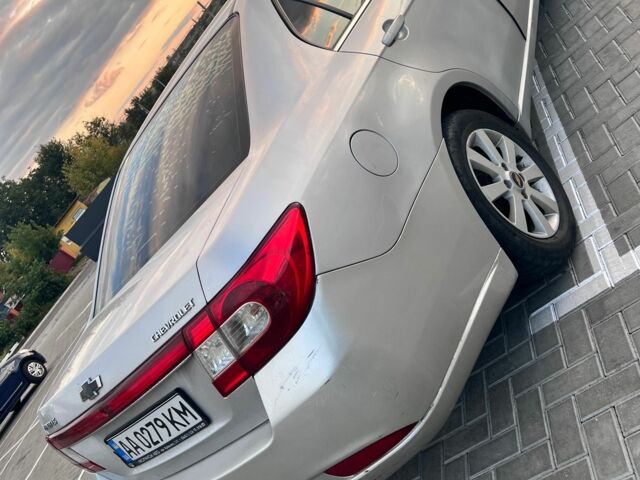 Серый Шевроле Эпика, объемом двигателя 2 л и пробегом 220 тыс. км за 3000 $, фото 1 на Automoto.ua