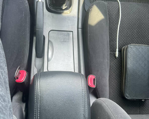 Сірий Шевроле Епіка, об'ємом двигуна 2 л та пробігом 97 тис. км за 5300 $, фото 22 на Automoto.ua