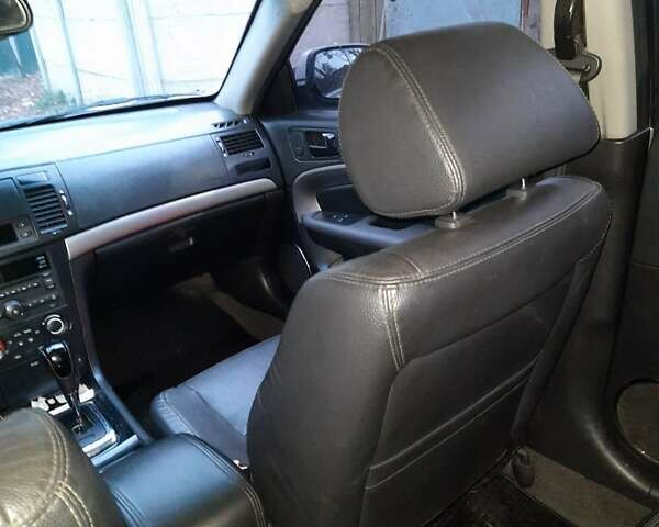 Сірий Шевроле Епіка, об'ємом двигуна 1.99 л та пробігом 164 тис. км за 5777 $, фото 8 на Automoto.ua