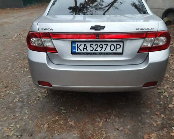 Сірий Шевроле Епіка, об'ємом двигуна 1.99 л та пробігом 164 тис. км за 5777 $, фото 11 на Automoto.ua
