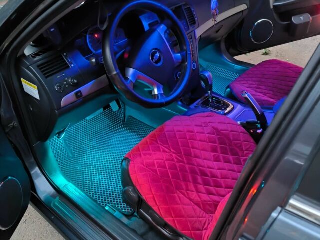 Шевроле Эпика 2009 в Харькове на Automoto.ua Серый Шевроле Эпика, объемом двигателя 2.5 л и пробегом 260 тыс. км за 7000 $, фото 11 на Automoto.ua