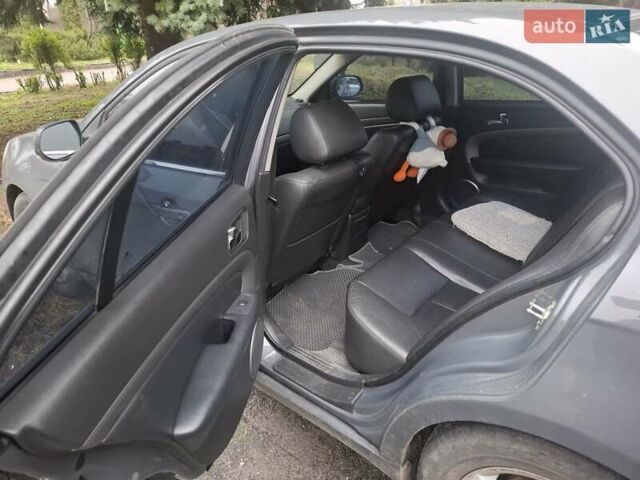 Серый Шевроле Эпика, объемом двигателя 1.99 л и пробегом 310 тыс. км за 6500 $, фото 6 на Automoto.ua