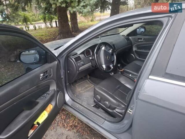 Серый Шевроле Эпика, объемом двигателя 1.99 л и пробегом 310 тыс. км за 6500 $, фото 7 на Automoto.ua