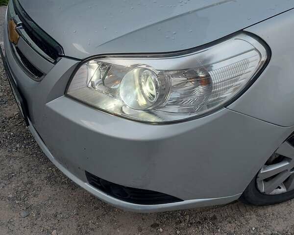 Серый Шевроле Эпика, объемом двигателя 2 л и пробегом 165 тыс. км за 6430 $, фото 7 на Automoto.ua