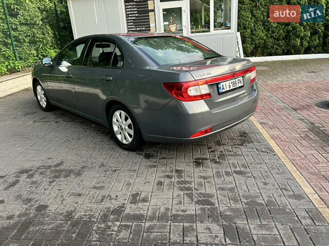 Сірий Шевроле Епіка, об'ємом двигуна 2 л та пробігом 192 тис. км за 5700 $, фото 5 на Automoto.ua