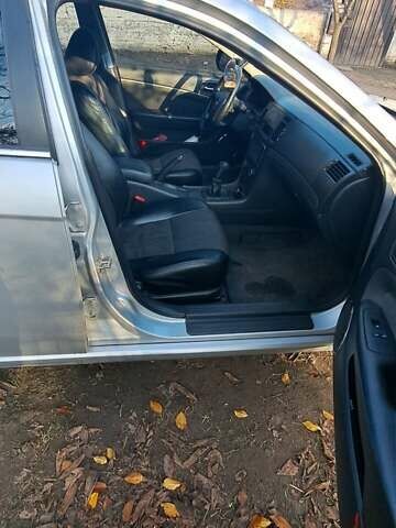 Сірий Шевроле Епіка, об'ємом двигуна 1.99 л та пробігом 150 тис. км за 6500 $, фото 11 на Automoto.ua