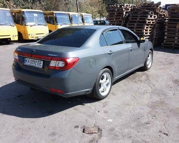 Серый Шевроле Эпика, объемом двигателя 2.5 л и пробегом 219 тыс. км за 6500 $, фото 1 на Automoto.ua