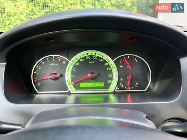 Сірий Шевроле Епіка, об'ємом двигуна 2 л та пробігом 192 тис. км за 5700 $, фото 17 на Automoto.ua