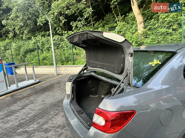 Сірий Шевроле Епіка, об'ємом двигуна 2 л та пробігом 192 тис. км за 5700 $, фото 9 на Automoto.ua