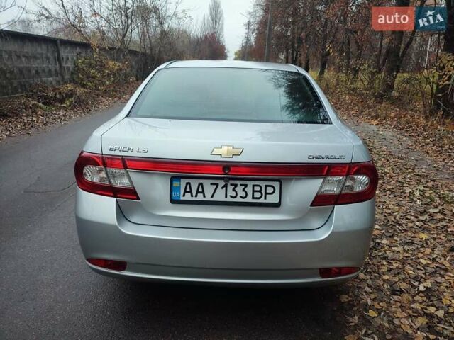 Сірий Шевроле Епіка, об'ємом двигуна 1.99 л та пробігом 180 тис. км за 4500 $, фото 7 на Automoto.ua