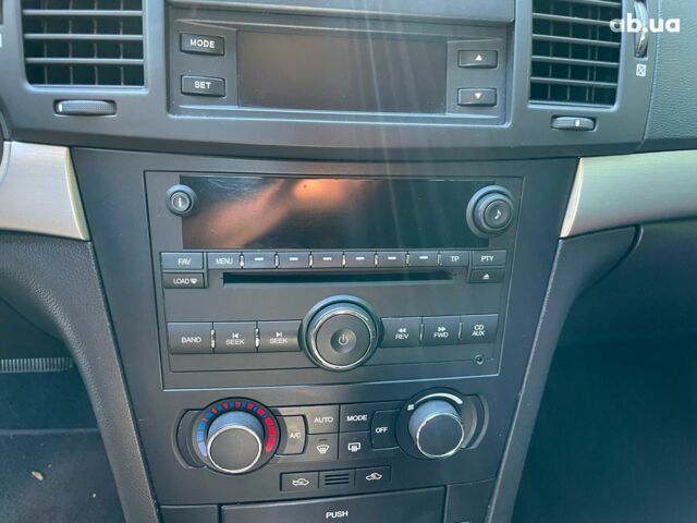 Синий Шевроле Эпика, объемом двигателя 2.5 л и пробегом 190 тыс. км за 4980 $, фото 28 на Automoto.ua