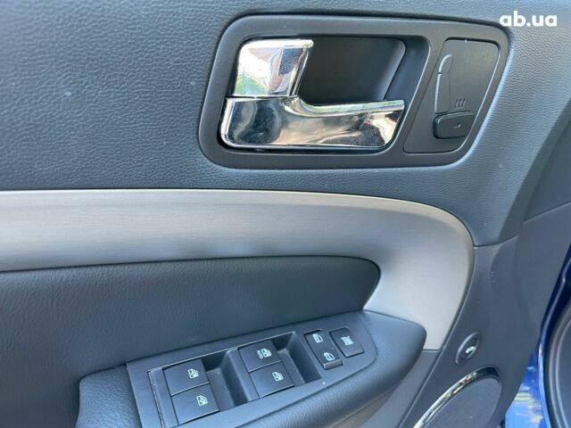 Синий Шевроле Эпика, объемом двигателя 2.5 л и пробегом 190 тыс. км за 4980 $, фото 20 на Automoto.ua