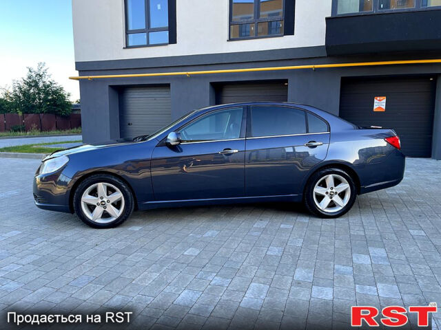 Синій Шевроле Епіка, об'ємом двигуна 2 л та пробігом 250 тис. км за 7000 $, фото 6 на Automoto.ua