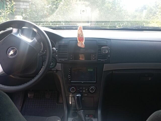 Синий Шевроле Эпика, объемом двигателя 2 л и пробегом 224 тыс. км за 4500 $, фото 7 на Automoto.ua