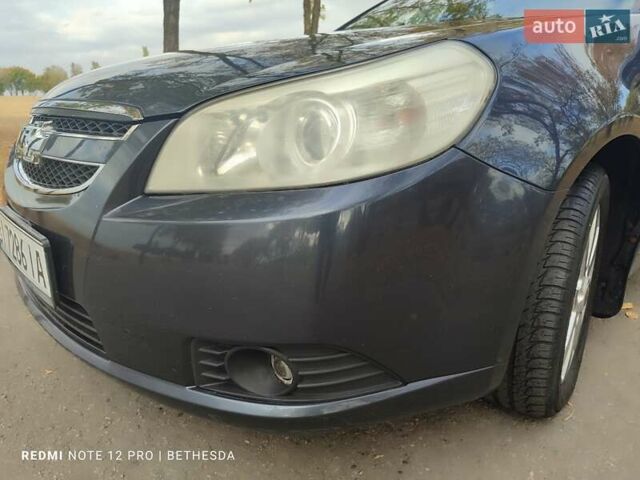 Синій Шевроле Епіка, об'ємом двигуна 2.49 л та пробігом 90 тис. км за 5450 $, фото 20 на Automoto.ua